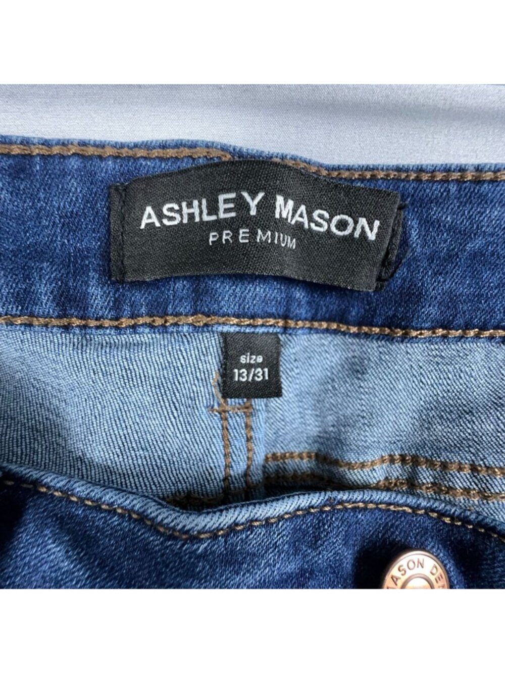 Ashley Mason Premium Flare Jeans Mid Rise Womens Size 13/31 Blue Medium Wash - Picture 5 of 11